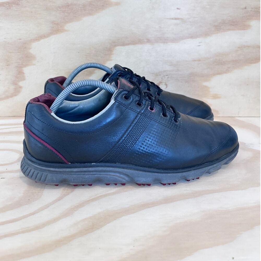 FootJoy Black Golf Athletic Shoes with Red Highlights